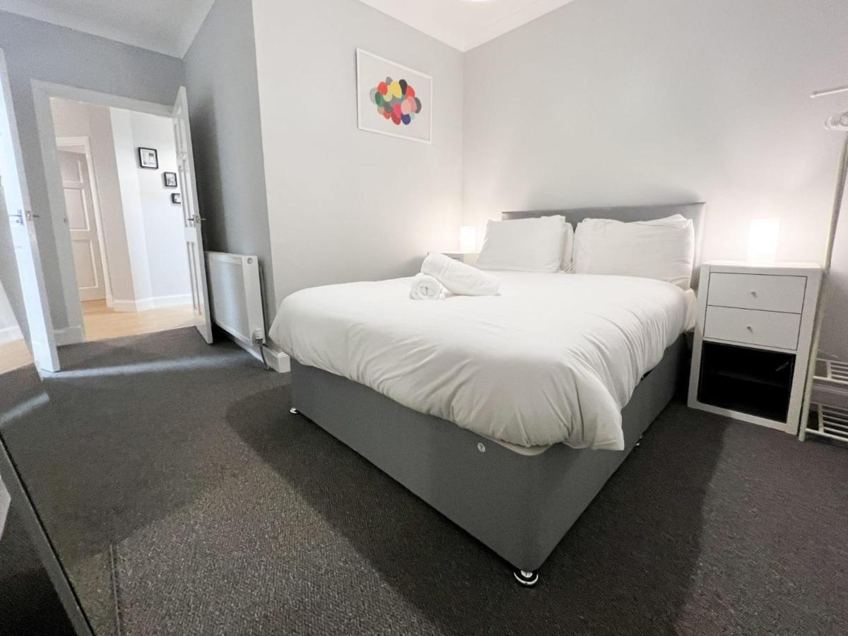 Glasgow 2 Bedroom Apartment Exterior photo